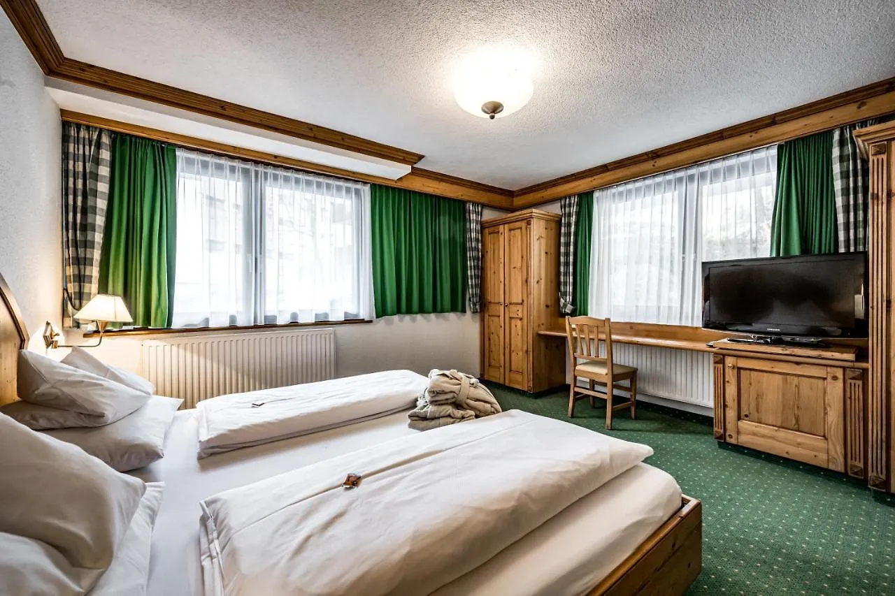 ****  Hotel Alpina Soelden - Adults Only אוסטריה