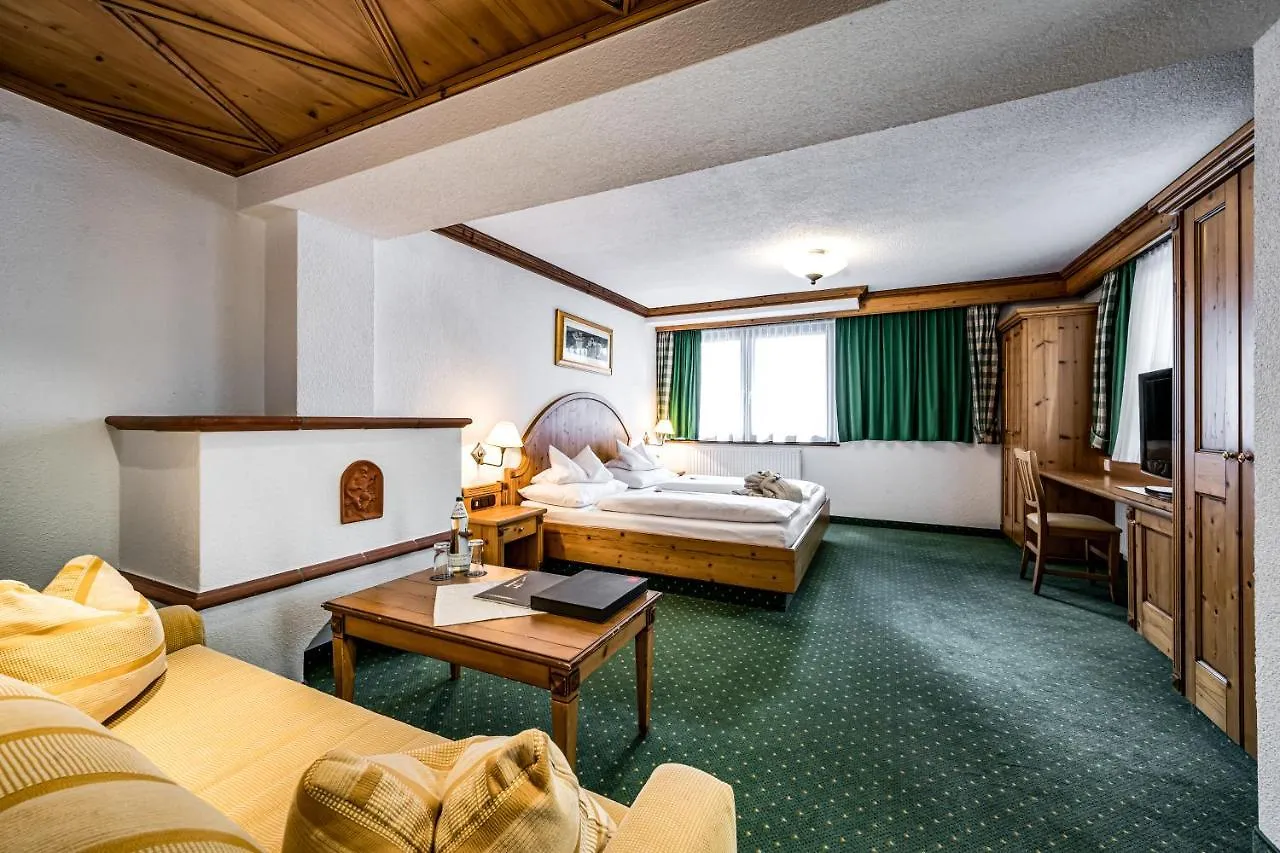 Hotel Alpina Soelden - Adults Only