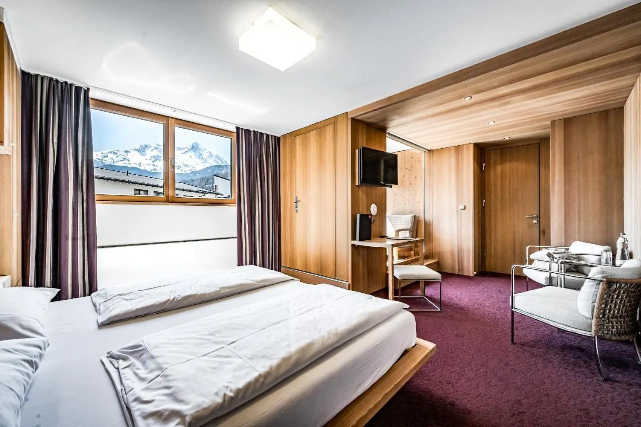 Hotel Alpina Soelden - Adults Only