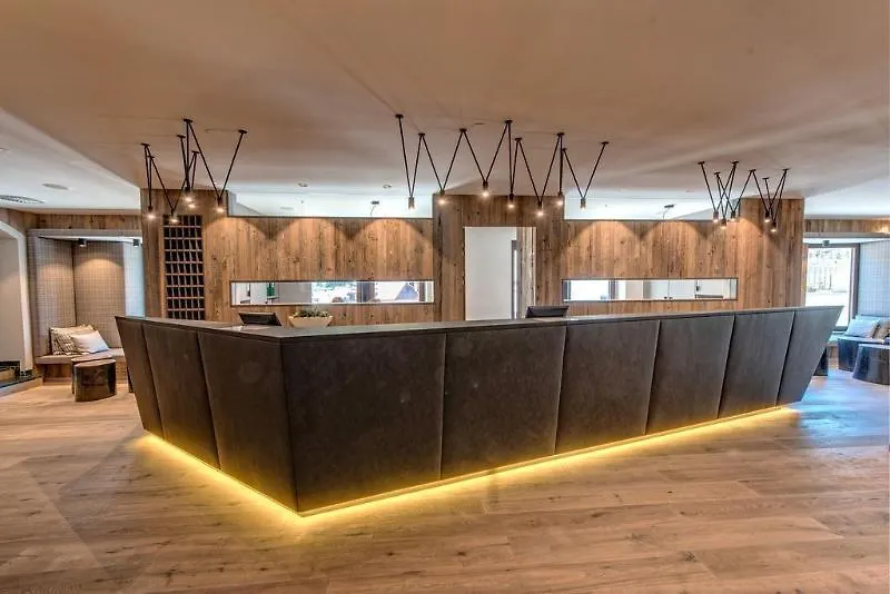 Hotel Alpina Soelden - Adults Only